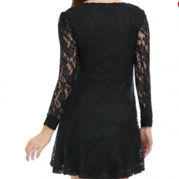 Navy Scoop Neck Long Sleeves Lace Dress - Picture 2 of 5